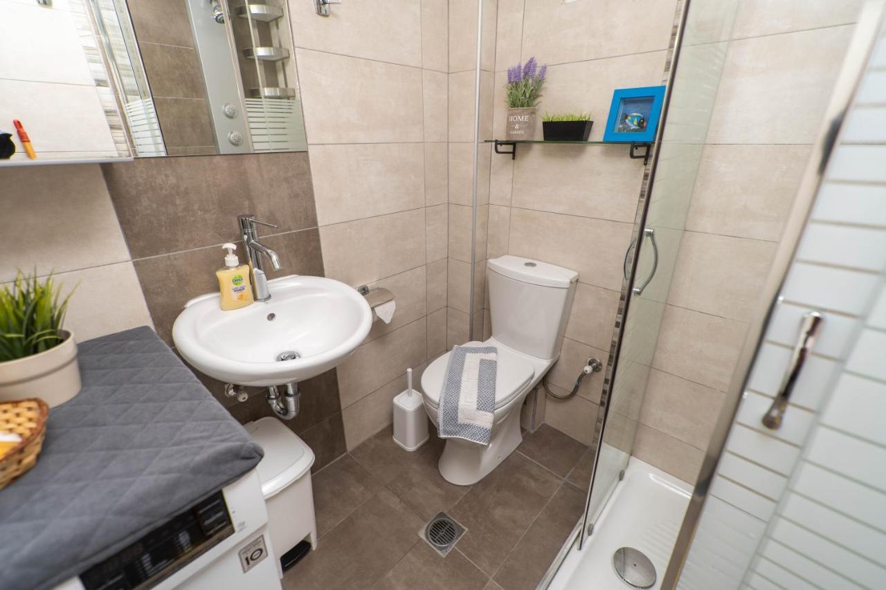Blue Sea Relax Apartment Rethymno Esterno foto